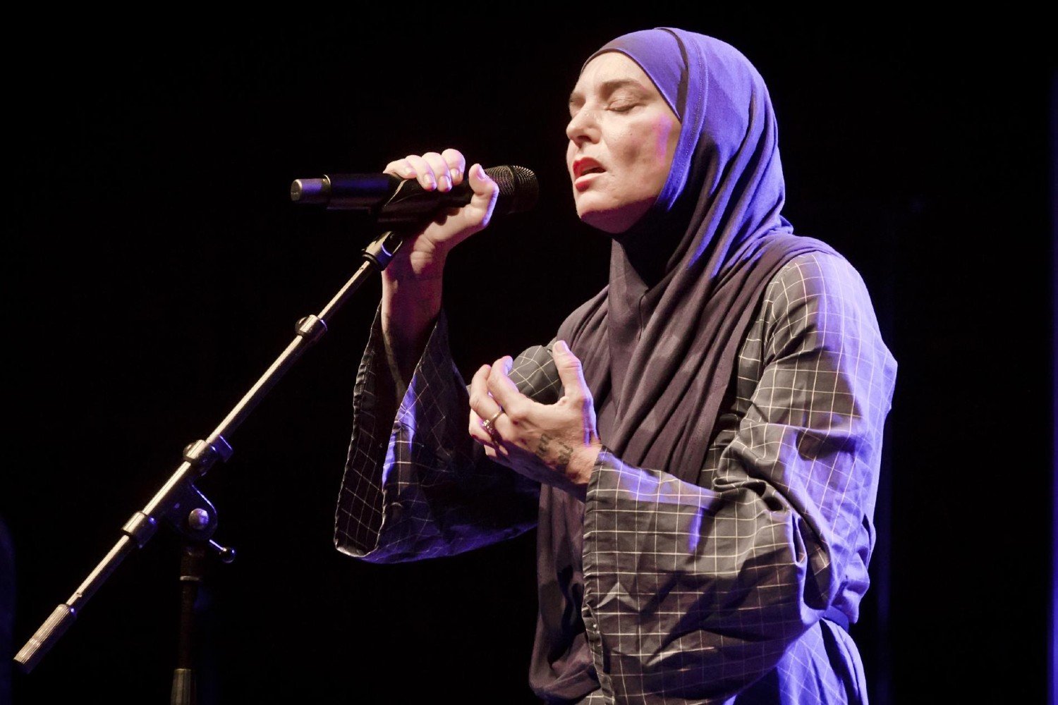 Η Sinéad O’Connor απείχε ένα τραγούδι από την ολοκλήρωση του νέου άλμπουμ της