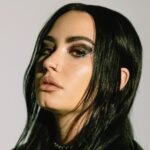 Demi Lovato: Δίνει rock πνοή στις μεγαλύτερες επιτυχίες της με το νέο άλμπουμ «Revamped»
