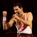 Queen, John Lennon, Slash: Σπάνια αντικείμενα αξίας 1,5 εκατ. λιρών βγαίνουν σε μία από τις μεγαλύτερες δημοπρασίες