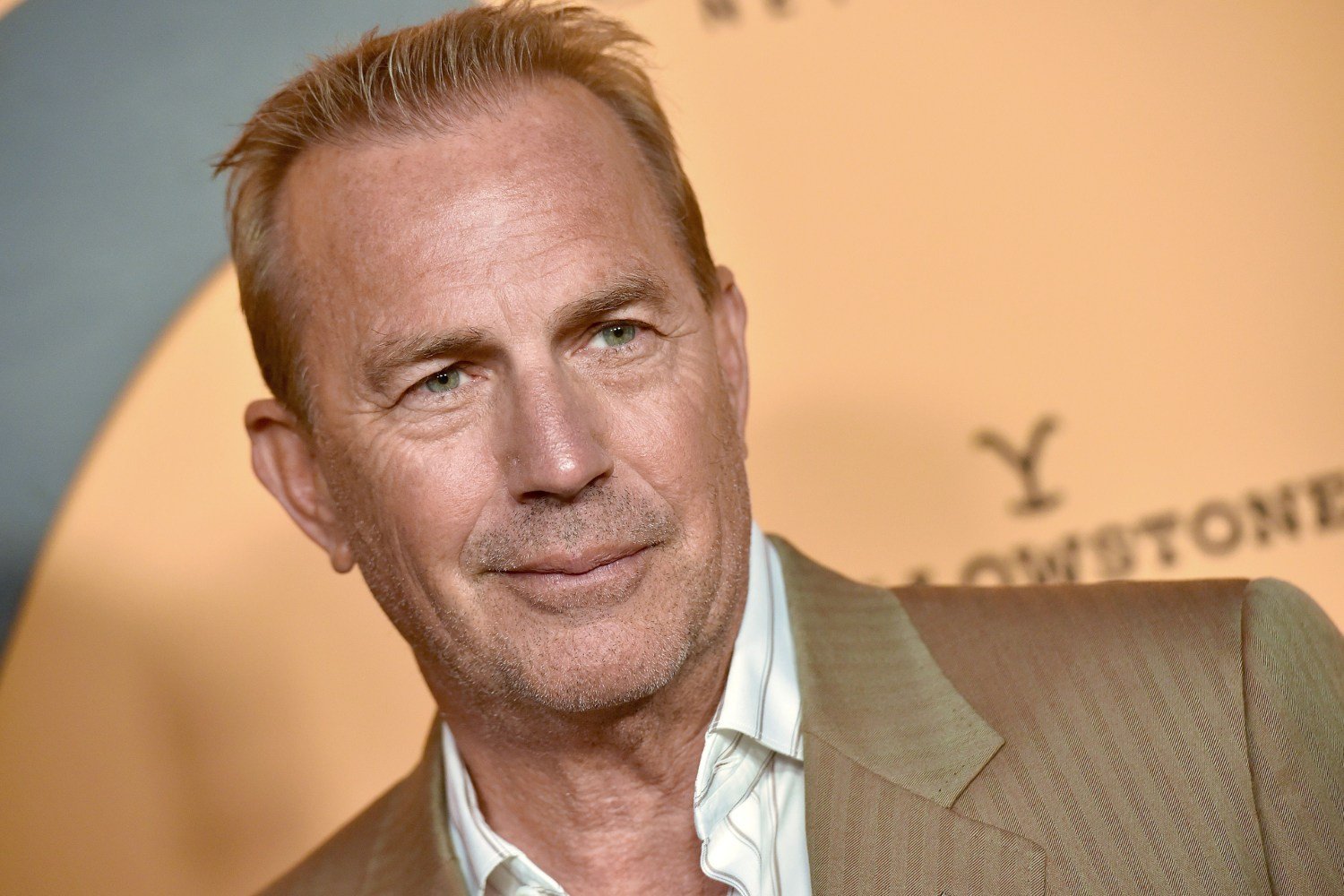 Ο Kevin Costner δηλώνει θαυμαστής της Taylor Swift: «Είμαι επίσημα Swiftie»