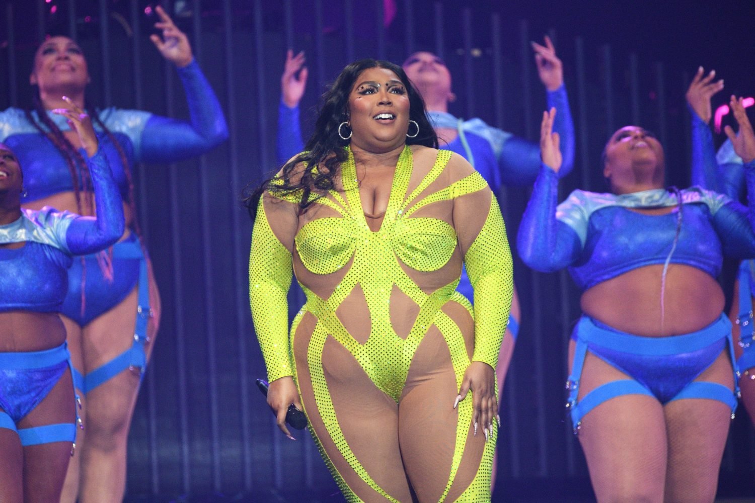 Η Lizzo θα μηνύσει για κακόβουλη δίωξη τις πρώην χορεύτριές της που την κατηγορούν
