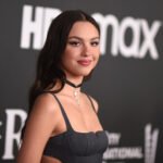Η Olivia Rodrigo παρακολούθησε τον πρώτο της ποδοσφαιρικό αγώνα – Και δηλώνει οπαδός της Chelsea