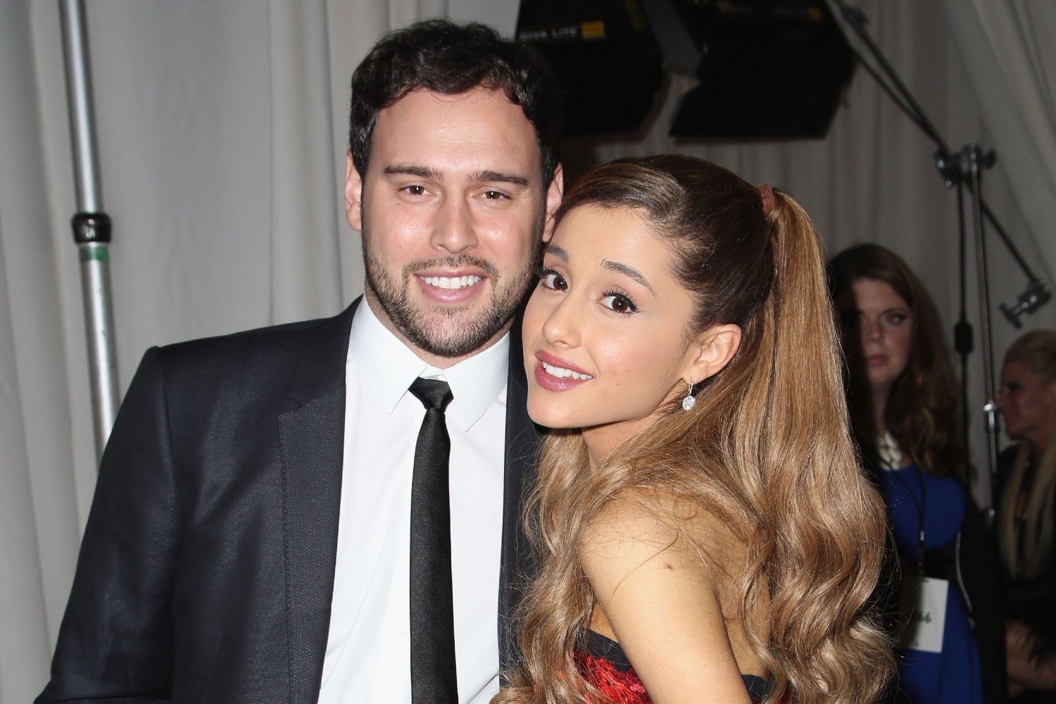 Scooter Braun - Ariana Grande