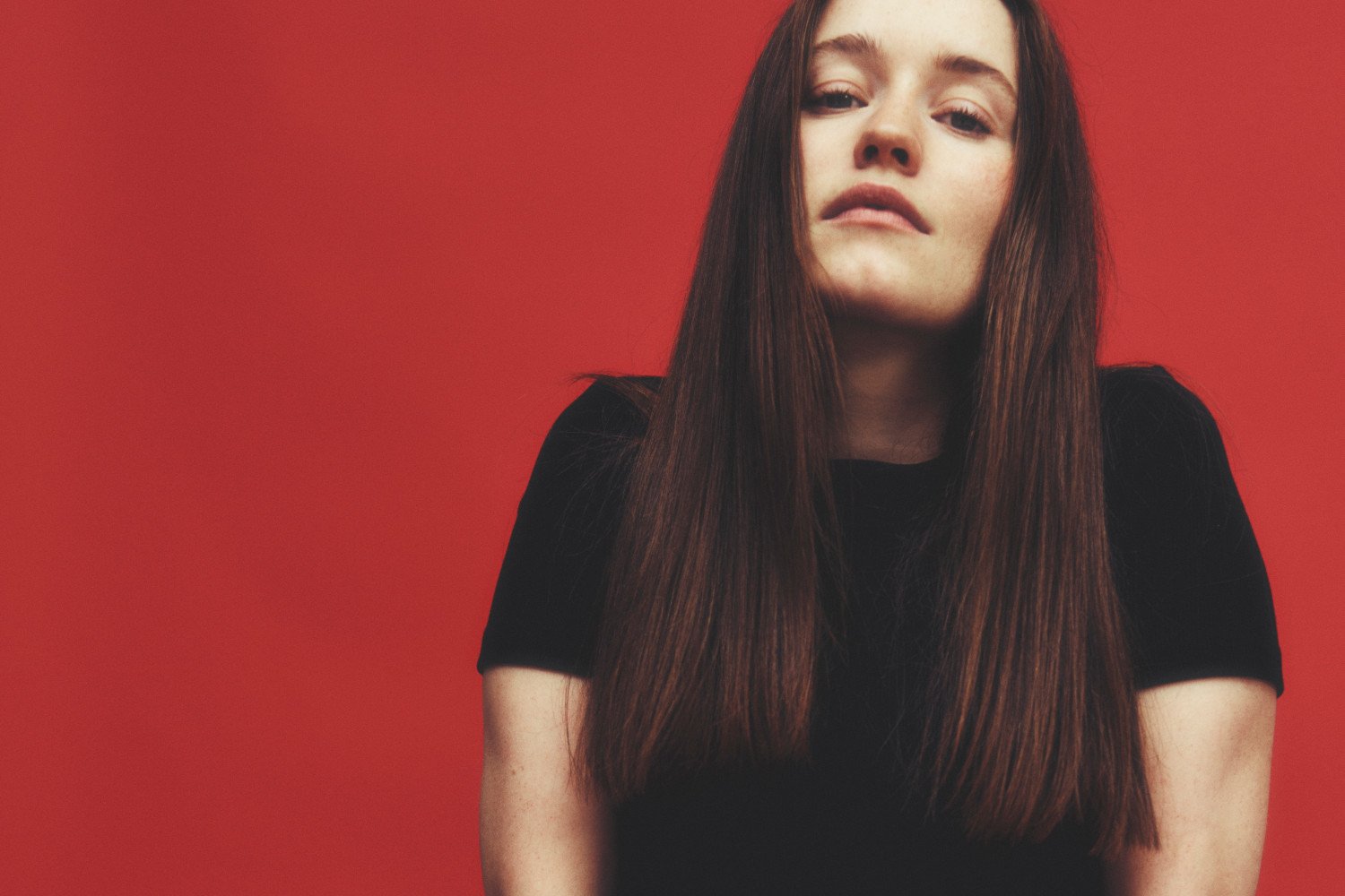 Η Sigrid κυκλοφορεί το νέο single «The Hype»
