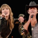 Ο Tim McGraw είναι «αρκετά υπερήφανος» που η Taylor Swift έδωσε το όνομά του στο πρώτο τραγούδι της