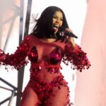 Cardi B: «Αφήστε με να αναπνεύσω» – Το οργισμένο μήνυμα για την ασφυκτική δημοσιότητα