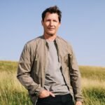 Ο James Blunt ξέρει ότι είναι one-hit wonder – Και αυτό τον κάνει «πολύ χαρούμενο»