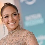 Jennifer Lopez: «Αγαπώ τη μουσική και τους καλλιτέχνες – Είμαι πάντα θαυμάστρια»