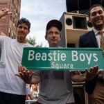 Πλατεία Beastie Boys στη Νέα Υόρκη – Σε κλίμα ενθουσιασμού τα αποκαλυπτήρια