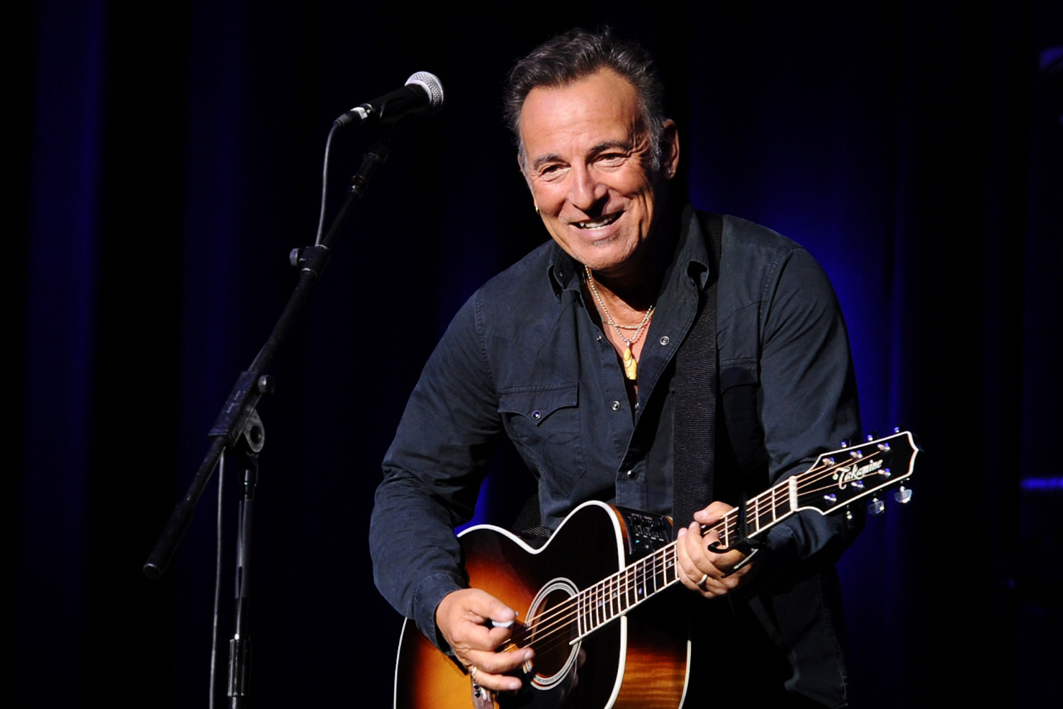 Bruce Springsteen: Γιατί το Όσκαρ για το «Streets of Philadelphia» ήταν μία «ευτυχής σύμπτωση» Bruce Springsteen: Γιατί το Όσκαρ για το «Streets of Philadelphia» ήταν μία «ευτυχής σύμπτωση»
