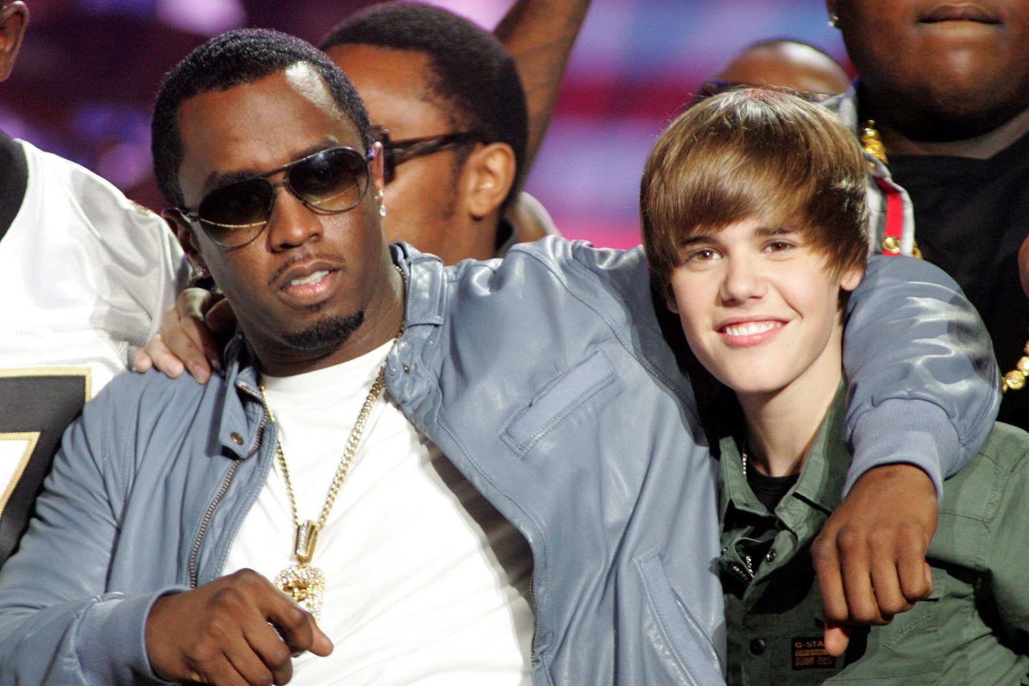 Ο Justin Bieber απαντά στις φήμες ότι υπήρξε «θύμα» του Diddy