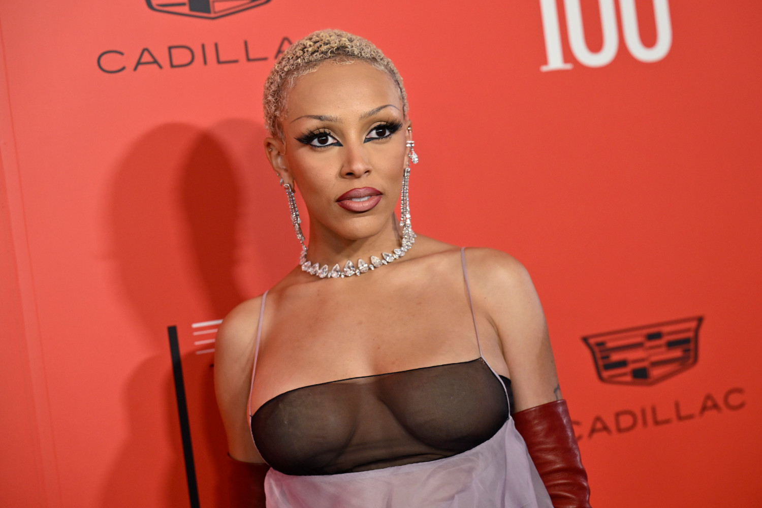 Γιατί η Doja Cat αρνείται να παίξει Roblox: «Είμαι 30 ετών, είναι για παιδιά και παιδόφιλους»
