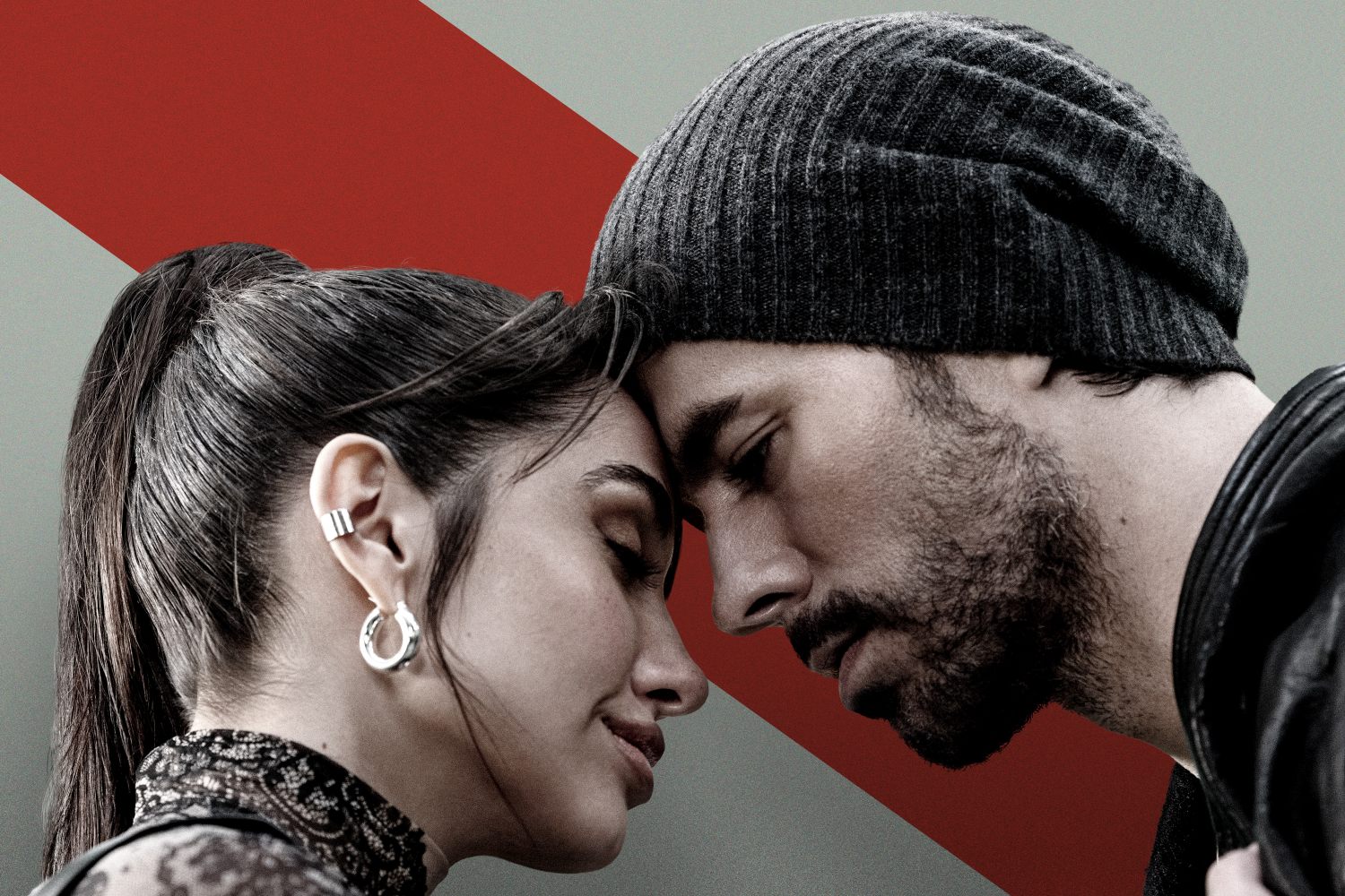 Enrique Iglesias και Maria Becerra ενώνουν τις φωνές τους στο «Así Es La Vida»