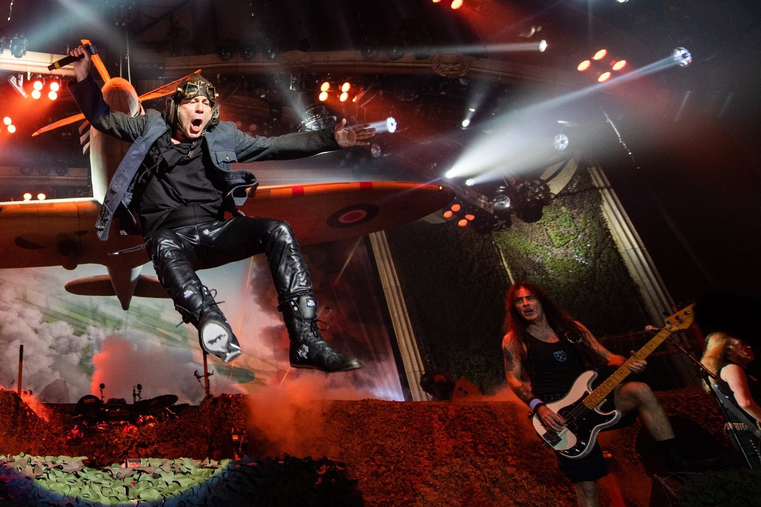 Iron Maiden: Tom Morello, Chuck D και Javier Bardem στο trailer του ντοκιμαντέρ «Burning Ambition»