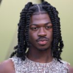 «Ήταν τρομακτικό»: O Lil Nas X σπάει τη σιωπή του για τη σύλληψη και τις κατηγορίες για κακούργημα