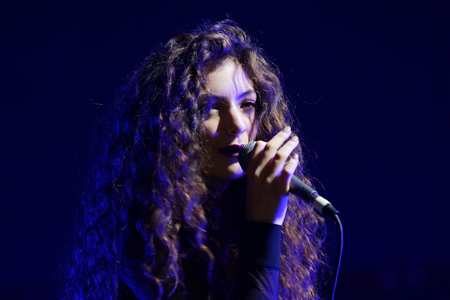 Lorde: Το «Royals» ξεπέρασε το 1 δισεκατομμύριο προβολές – Το τραγούδι που άλλαξε την pop της δεκαετίας του 2010
