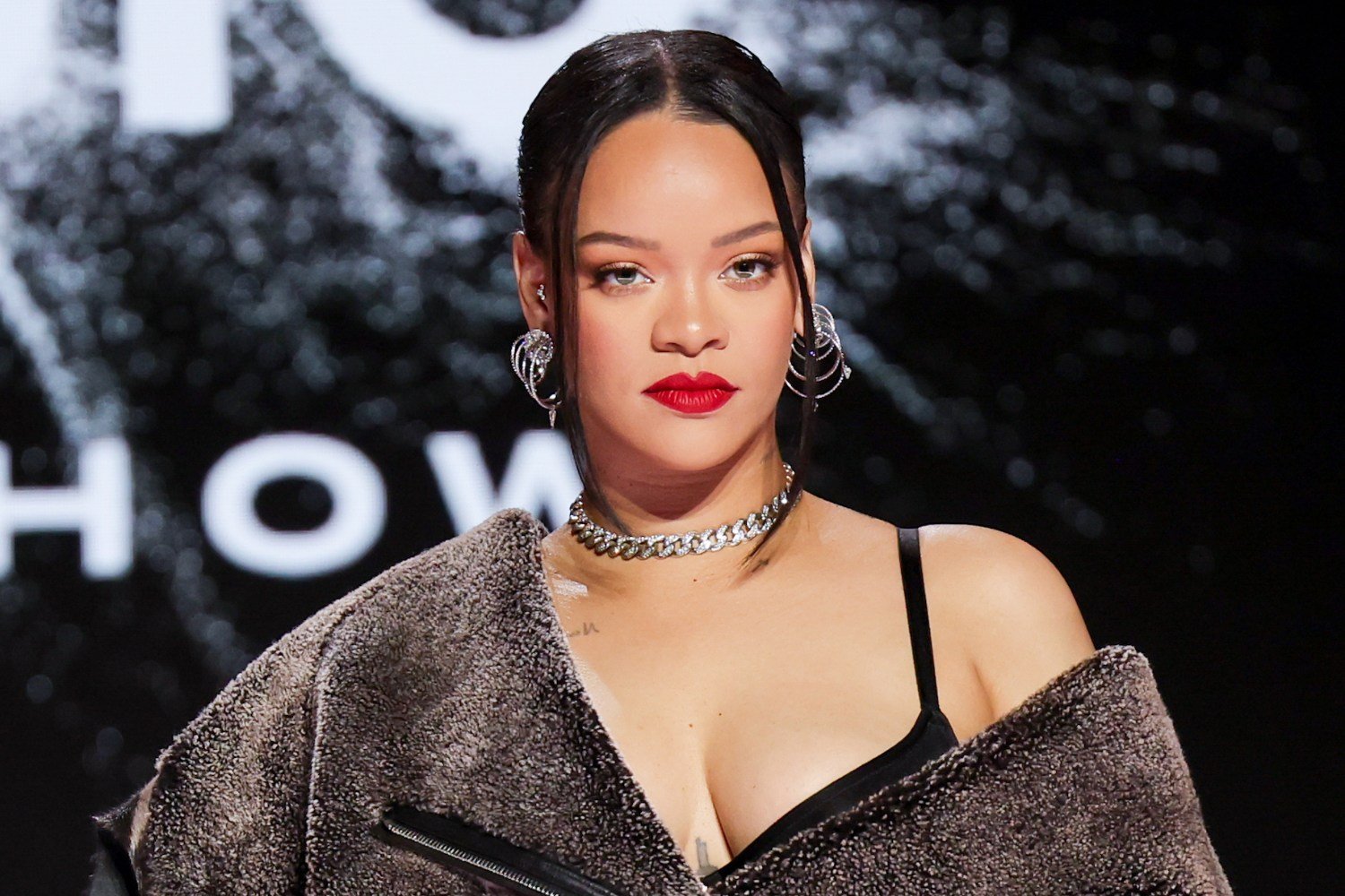 Πυροβολισμοί στο σπίτι της Rihanna στο Λος Άντζελες – Συνελήφθη γυναίκα ως ύποπτη