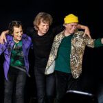 Rolling Stones: Ο συγκινητικός φόρος τιμής στον Brian Wilson των Beach Boys στο νέο άλμπουμ «Foreign Tongues»