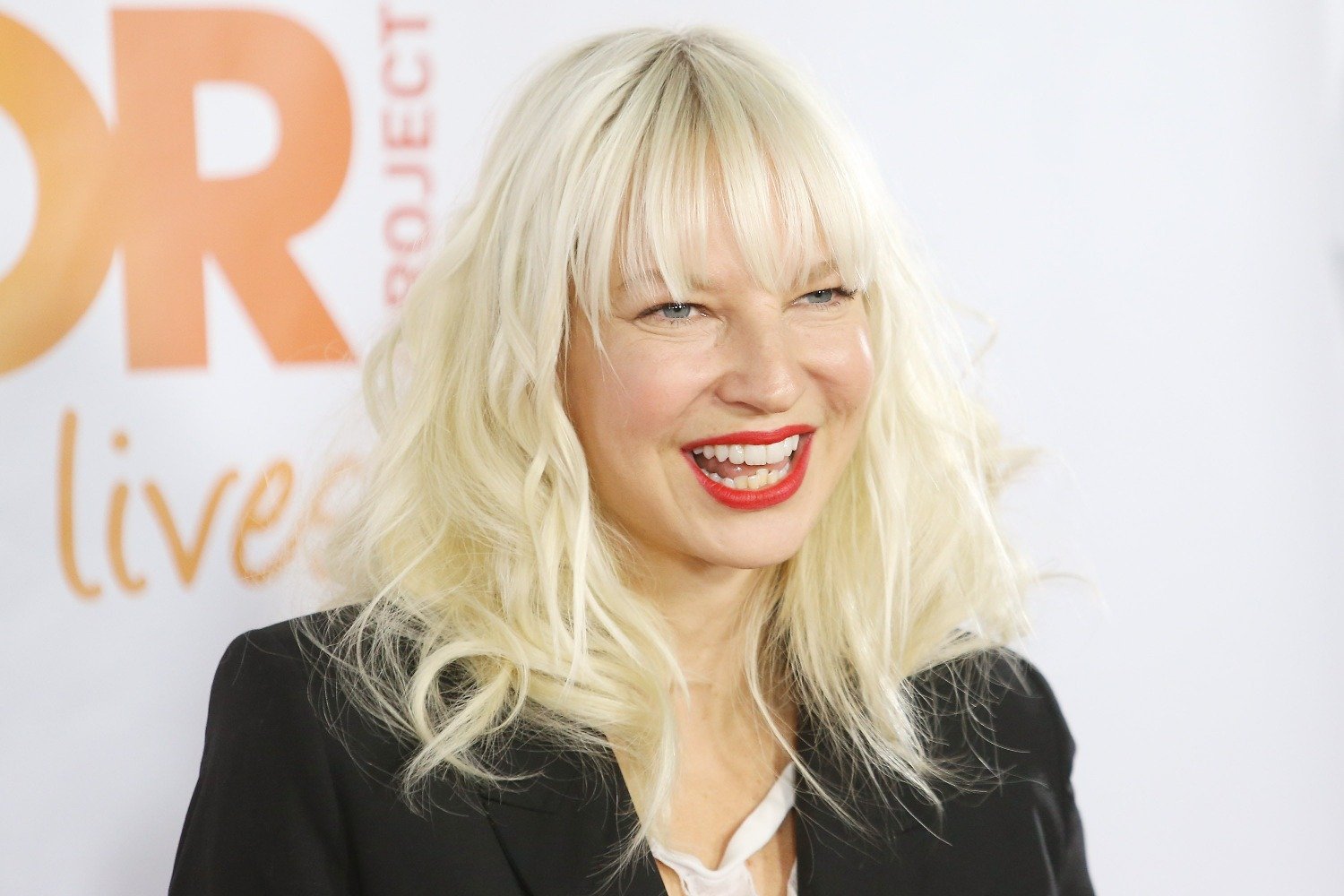 Sia: Απέκτησε κρυφά το τρίτο παιδί της και κατέθεσε αίτηση διαζυγίου από τον σύζυγό της