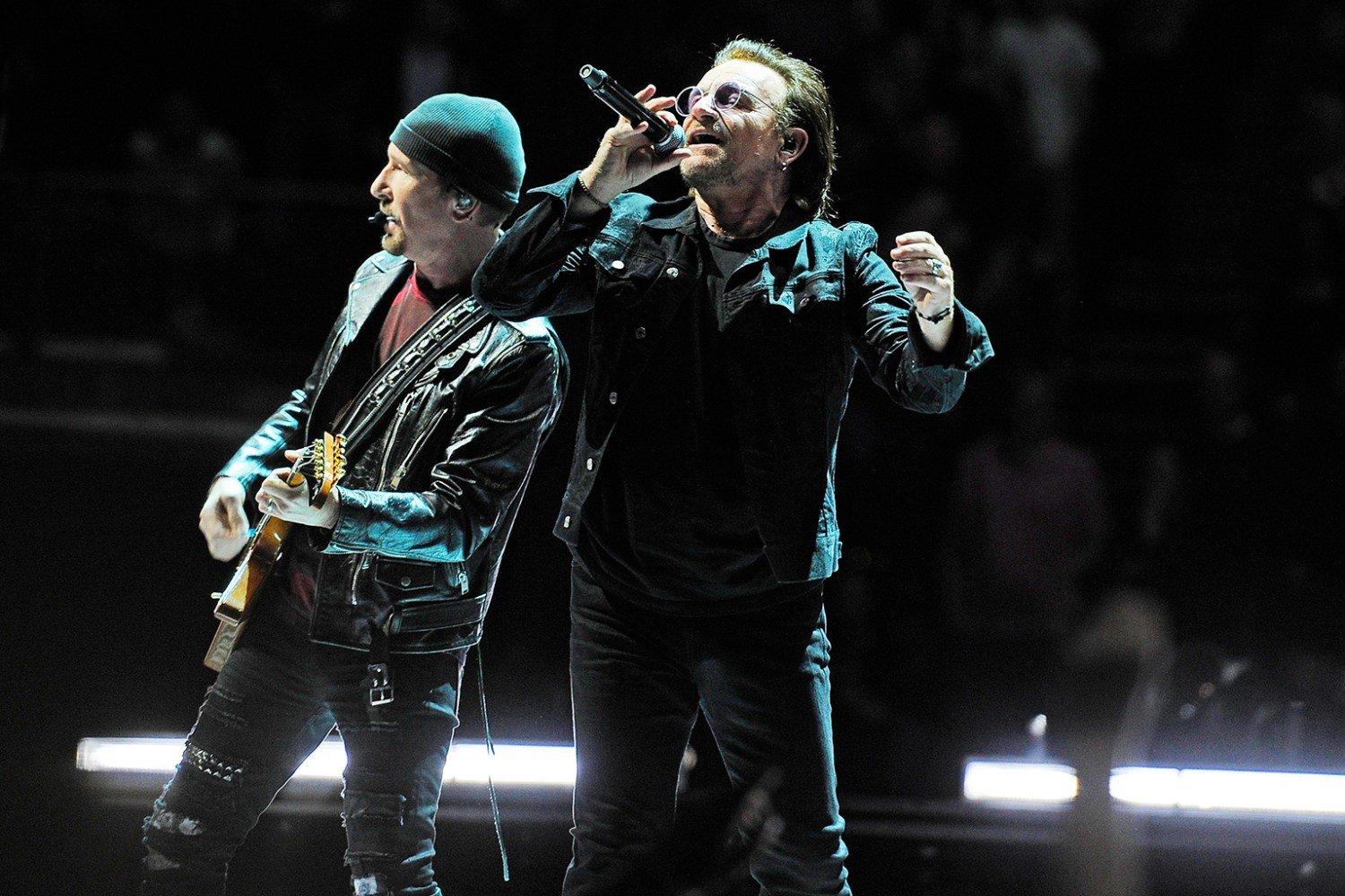 U2: Ο Bono υπόσχεται ένα «θορυβώδες και ακατάστατο» νέο άλμπουμ – Τι ετοιμάζει το συγκρότημα