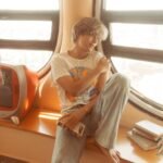 Ο V των BTS είναι ο πρώτος K-pop καλλιτέχνης που εμφανίζεται στο «Tiny Desk Korea»