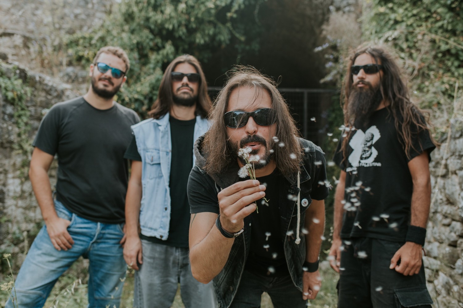 Οι Villagers of Ioannina City στο Θέατρο Λυκαβηττού