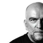 Ο Μπάμπης Στόκας ξεδιπλώνει τραγούδια και ιστορίες στον «Σταυρό του Νότου»