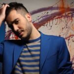 «Σε Προκαλώ»: Ο Δημήτρης Κόψης τραγουδά Θέμη Καραμουρατίδη