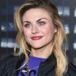 Frances Bean Cobain: Το σπαρακτικό μήνυμα για τα 30 χρόνια από τον θάνατο του πατέρα της Kurt Cobain