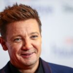 Jeremy Renner: Θα κυκλοφορήσει νέο άλμπουμ εμπνευσμένο από το ατύχημά του με το εκχιονιστικό μηχάνημα