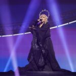 «Bizarre»: Ο Martin Garrix έπαιξε ζωντανά ένα ακυκλοφόρητο τραγούδι της Madonna από το «Confessions II»