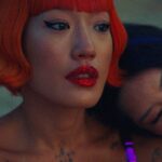 Η Peggy Gou κυκλοφορεί το video του «(It Goes Like) Nanana»