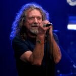 Ο Robert Plant στο παλαιότερο δισκοπωλείο του κόσμου – Η επίσκεψή του για τη Record Store Day 2026