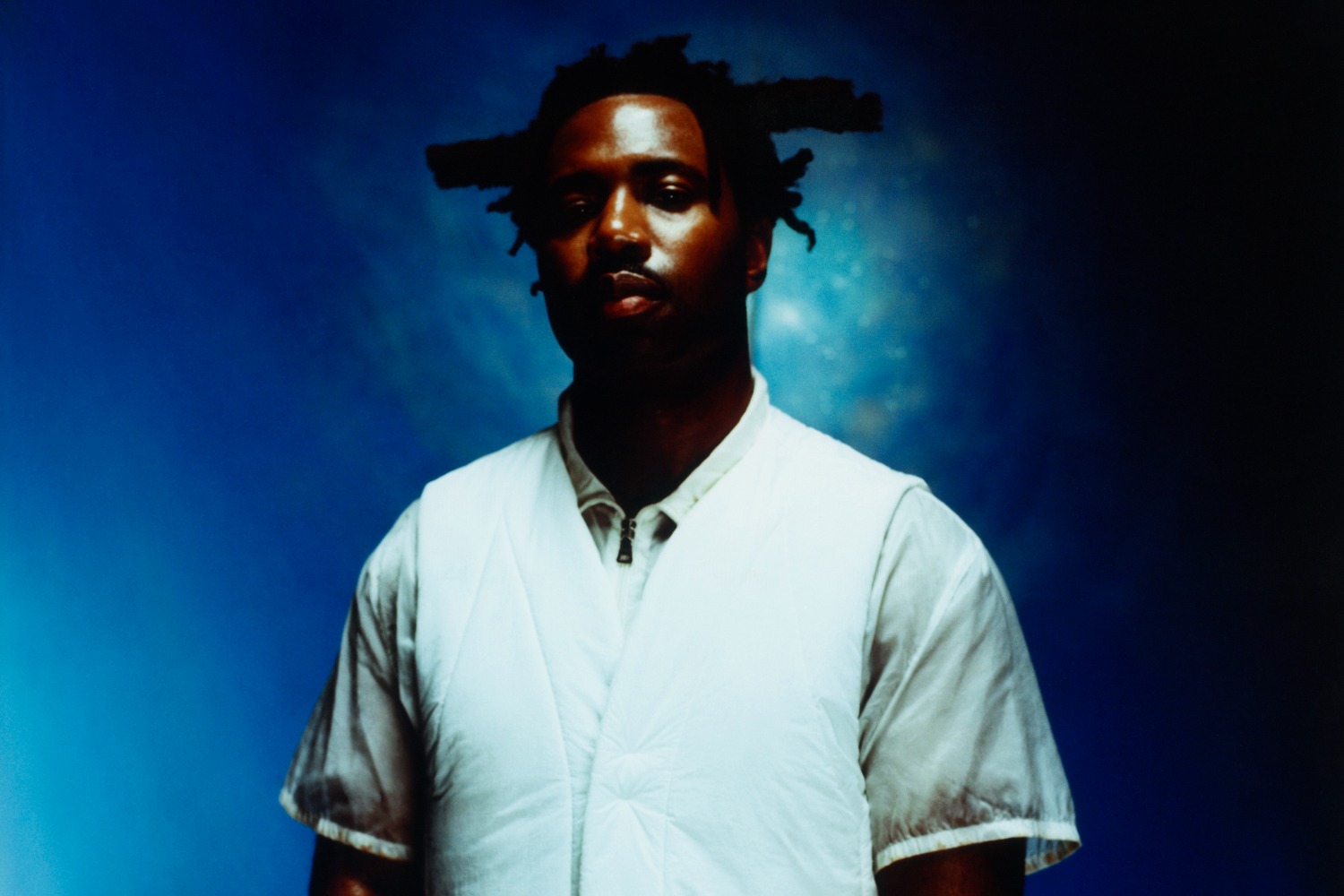 Sampha και Little Simz συνεργάζονται στο «Satellite Business 2.0»