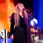 Η Stevie Nicks θέλει το «Daisy Jones & The Six» να αλλάξει την ιστορία των Fleetwood Mac