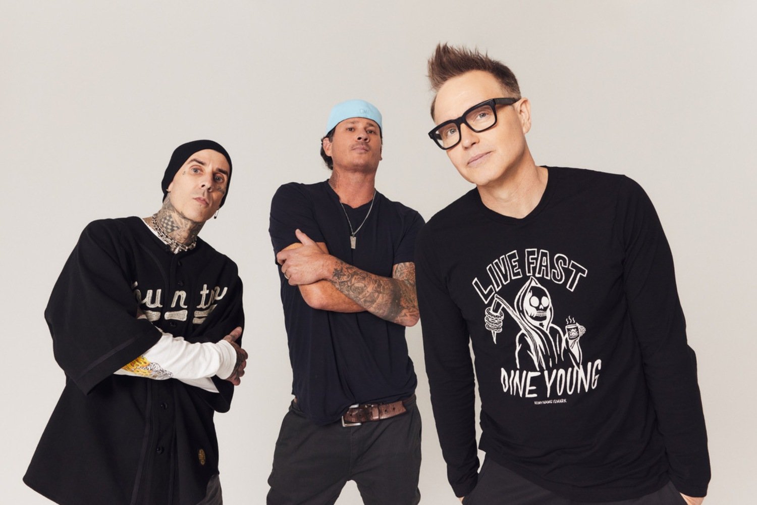 blink-182: Ο Mark Hoppus έπρεπε να μάθει ξανά να παίζει μπάσο και να τραγουδά μετά τον καρκίνο