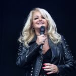 Bonnie Tyler: Βγήκε από το τεχνητό κώμα – Παραμένει σε κρίσιμη κατάσταση