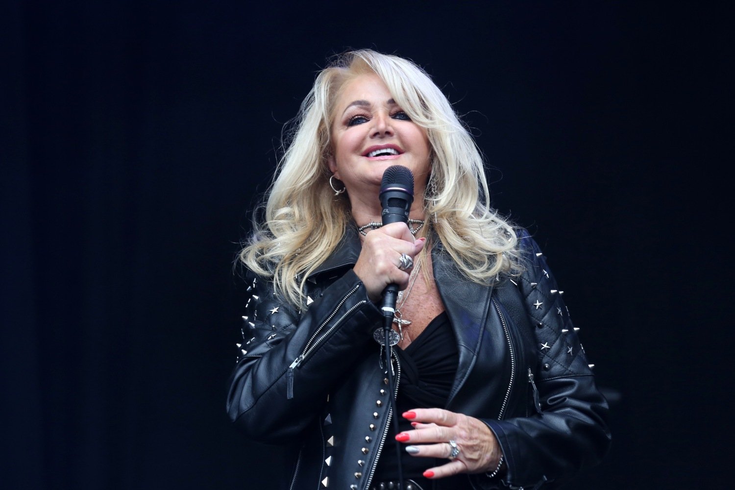 Bonnie Tyler: Βγήκε από το τεχνητό κώμα – Παραμένει σε κρίσιμη κατάσταση