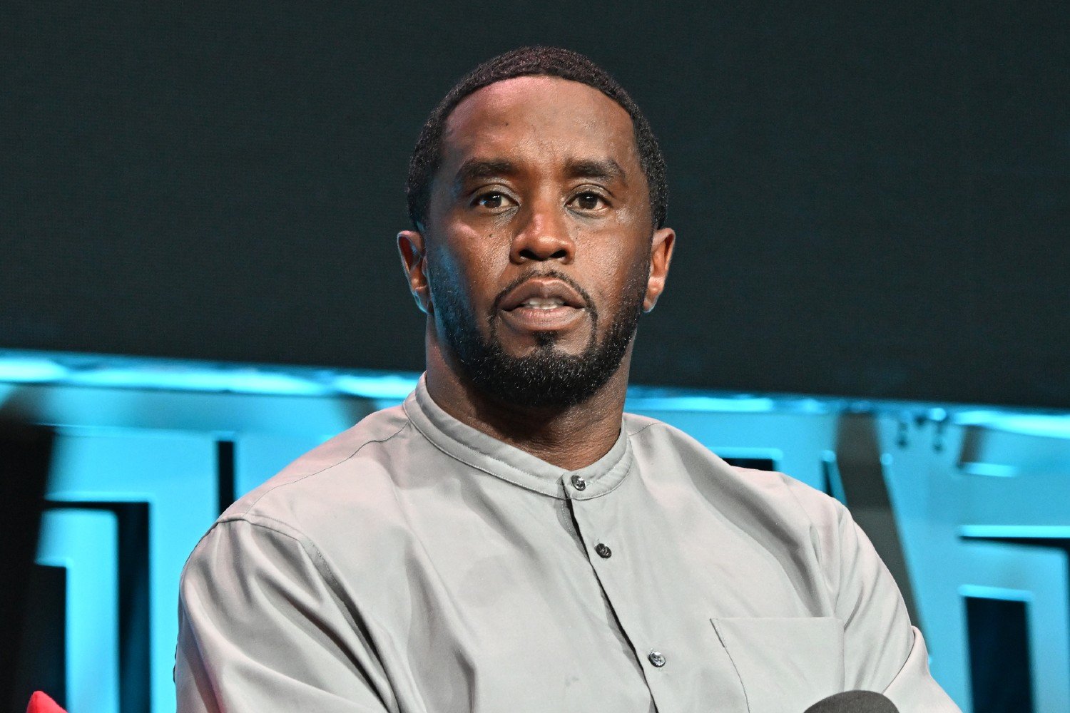 «Χάνουμε»: Η παραδοχή του Diddy έξι ημέρες πριν τη σύλληψή του στο νέο ντοκιμαντέρ του Netflix «Χάνουμε»: Η παραδοχή του Diddy έξι ημέρες πριν τη σύλληψή του στο νέο ντοκιμαντέρ του Netflix