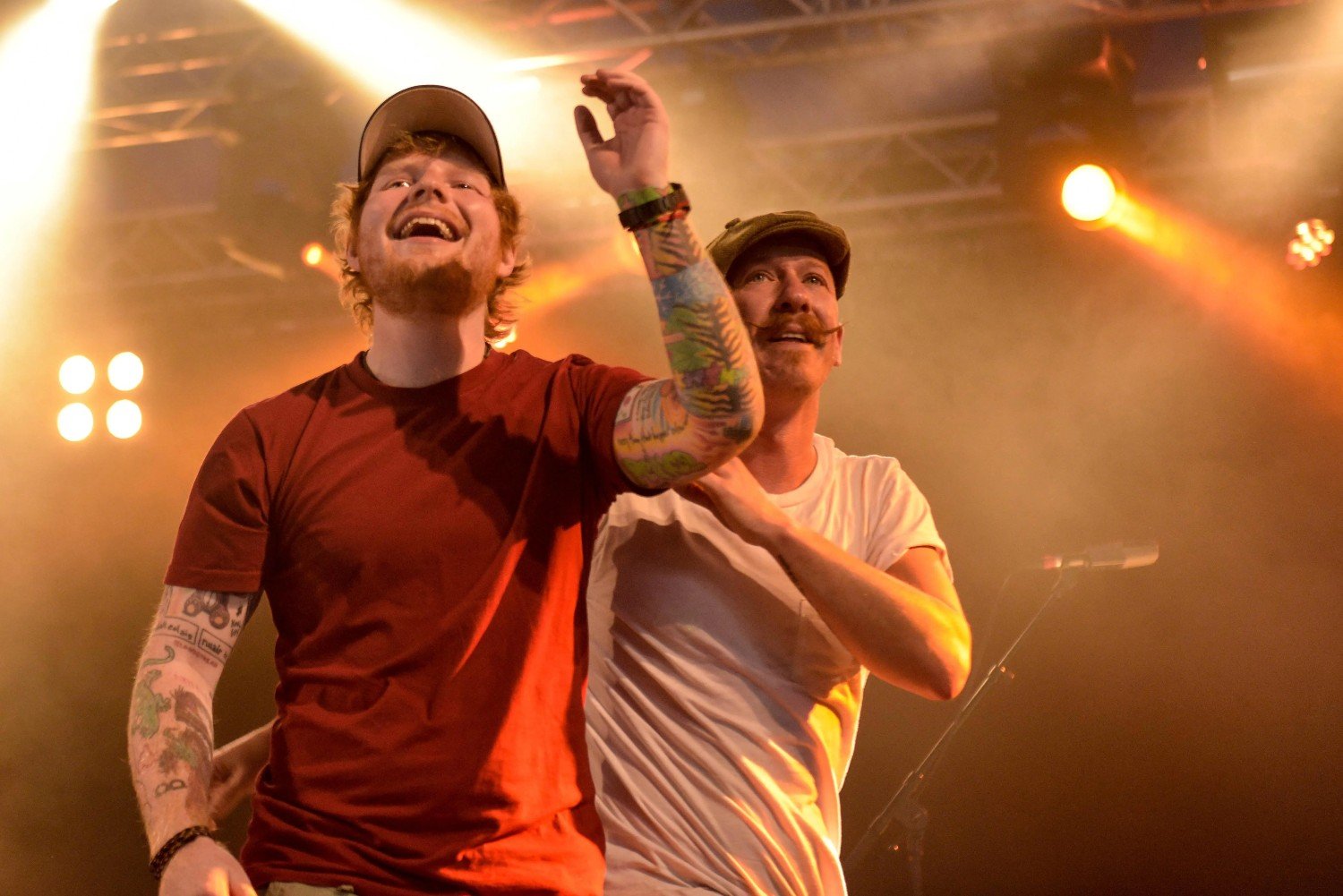 Ed Sheeran, Elton John και Keith Urban συμμετέχουν στο νέο single του Foy Vance