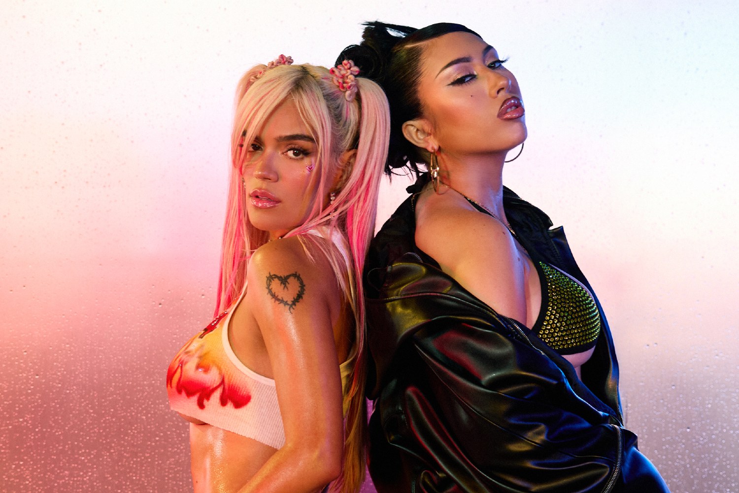 Kali Uchis και Karol G ανεβάζουν τη θερμοκρασία με το «Labios Mordido» Kali Uchis και Karol G ανεβάζουν τη θερμοκρασία με το «Labios Mordido»