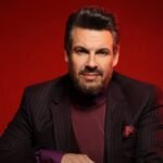 Ο Πάνος Κιάμος κυκλοφορεί το νέο τραγούδι «Μια Μικρή Ζημιά»