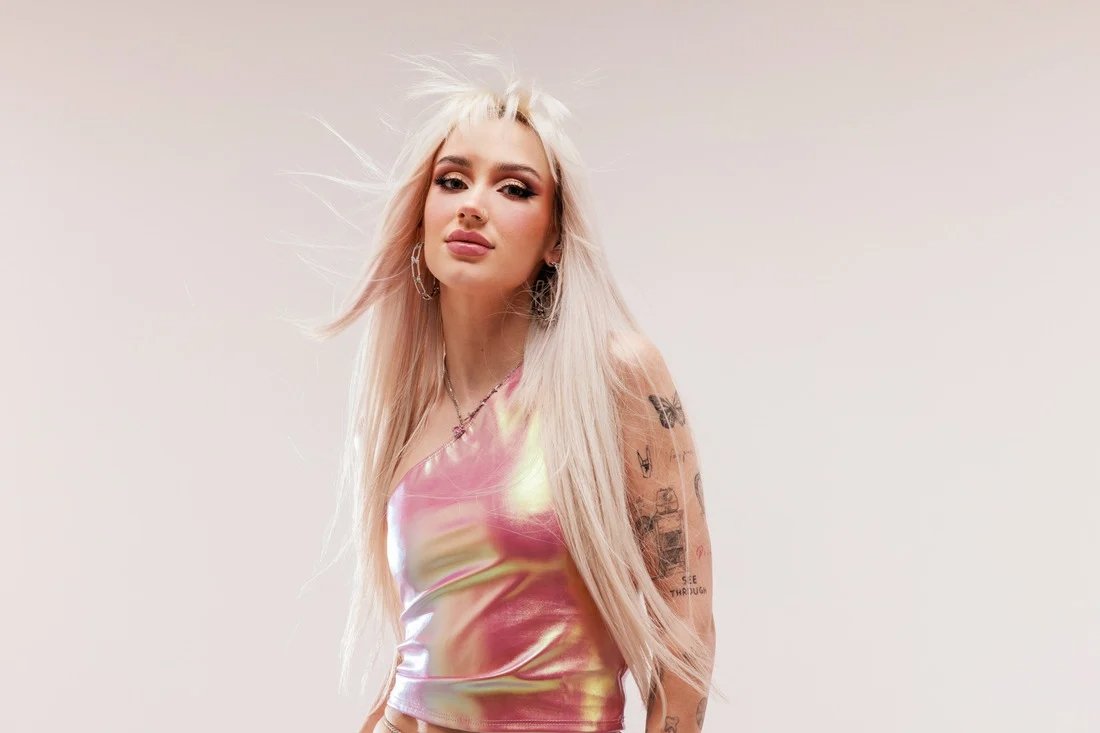 Η Peach PRC ανακοινώνει το νέο άλμπουμ «Porcelain» – Μία εξομολογητική στροφή Η Peach PRC ανακοινώνει το νέο άλμπουμ «Porcelain» – Μία εξομολογητική στροφή