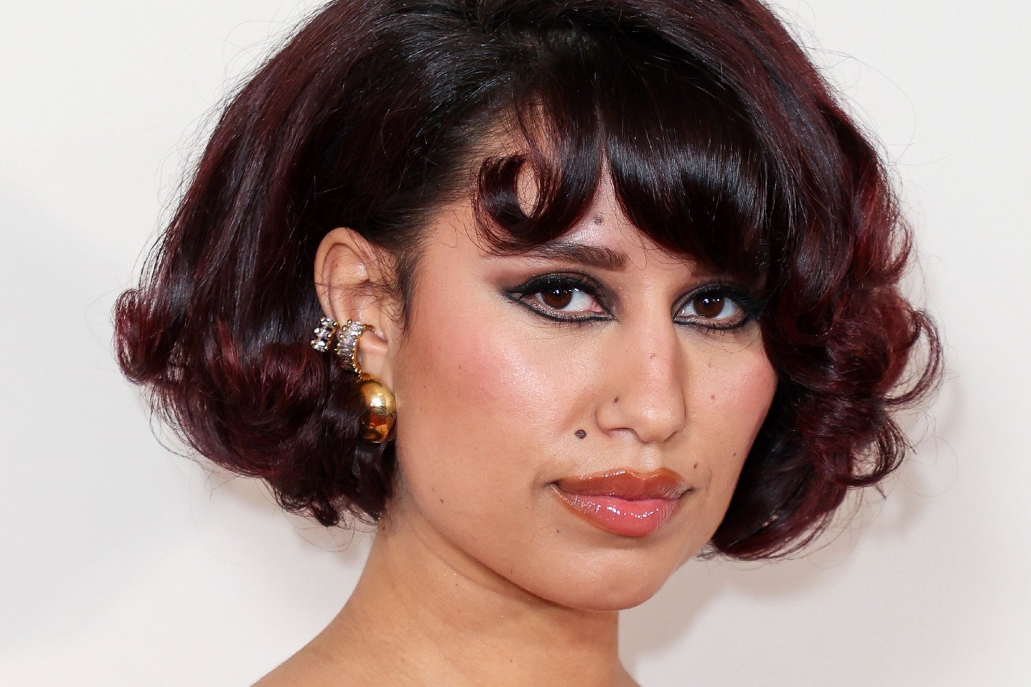 RAYE: Τιμάται με το βραβείο Grammy του Καλύτερου Τραγουδιού για την Κοινωνική Αλλαγή