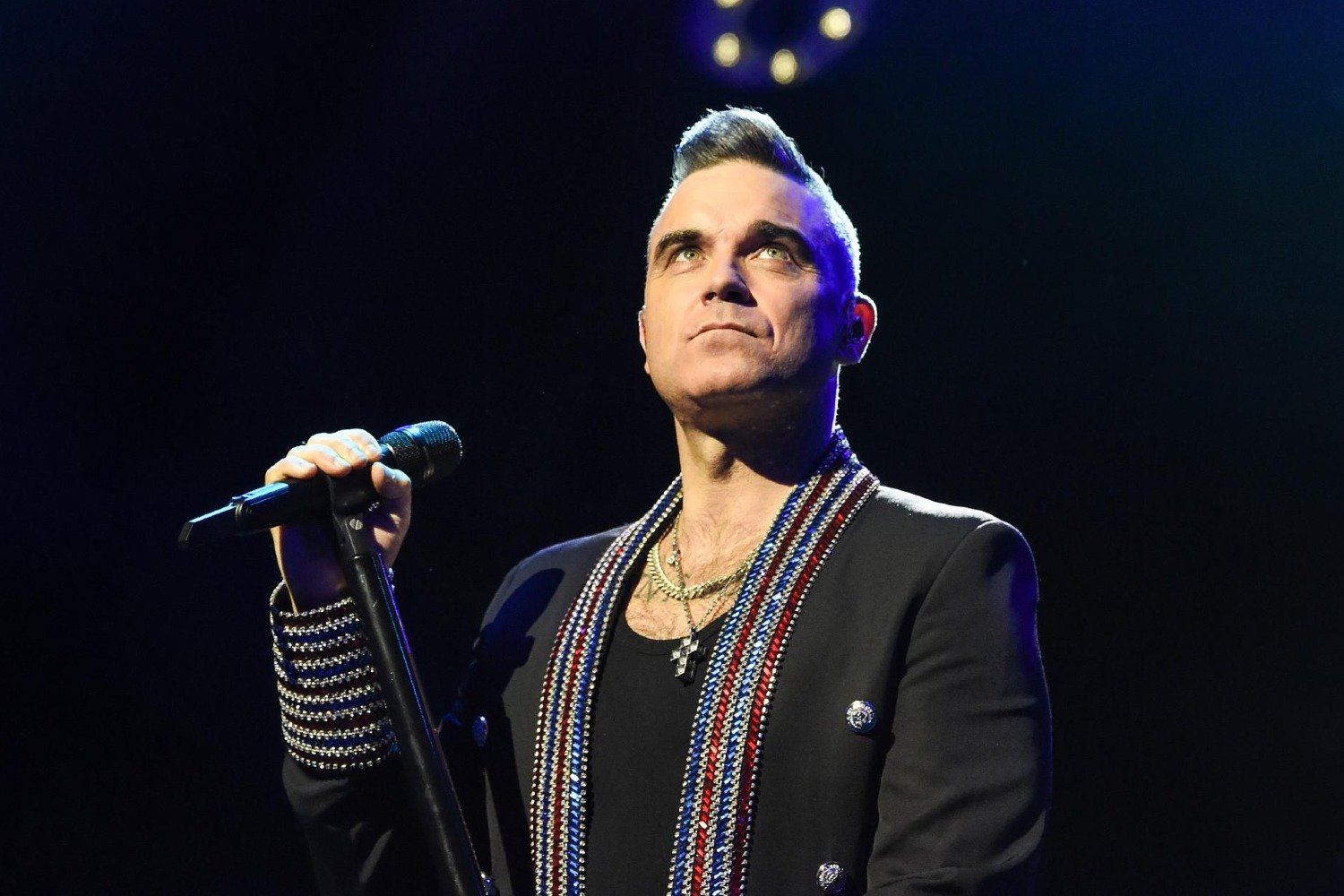 Robbie Williams: Επαγγελματικό διαζύγιο μετά από 14 χρόνια – Απέλυσε τον μάνατζέρ του