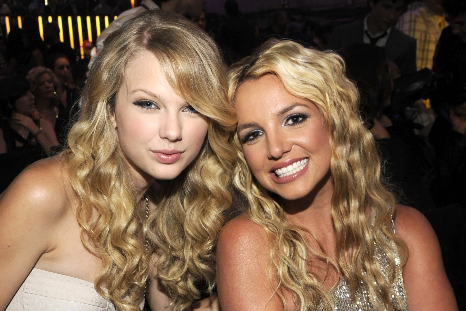 Britney Spears: Η σπάνια φωτογραφία με την Taylor Swift πριν γίνει διάσημη
