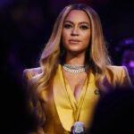 Η Beyoncé αποχαιρετά τον πρωτοπόρο D’Angelo: «Άλλαξες για πάντα την R&B»