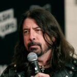 Ο Dave Grohl αποκάλυψε ότι απέκτησε παιδί εκτός γάμου