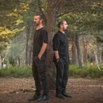 «Σασμός»: Γιώργος & Νίκος Στρατάκης μας ταξιδεύουν «Εκεί Που Κλαίνε Οι Αετοί»