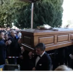 Βασίλης Καρράς: Στο αγαπημένο του Κοκκινοχώρι Καβάλας αναπαύεται ο «άρχοντας» του λαϊκού τραγουδιού